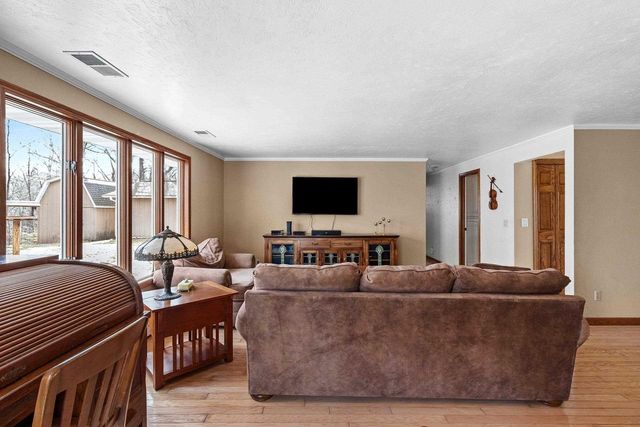 1543 RUSTIC RIDGE COURT, Green Bay, WI 54311