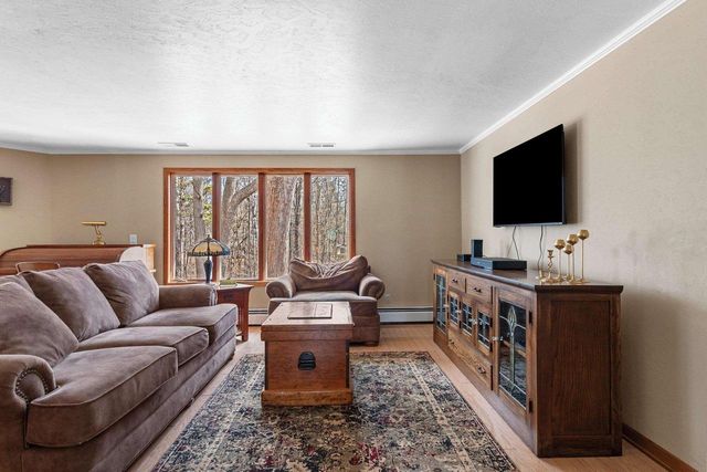 1543 RUSTIC RIDGE COURT, Green Bay, WI 54311