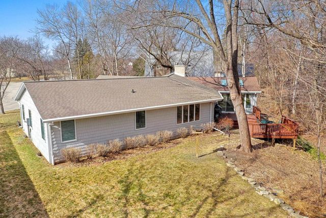 1543 RUSTIC RIDGE COURT, Green Bay, WI 54311