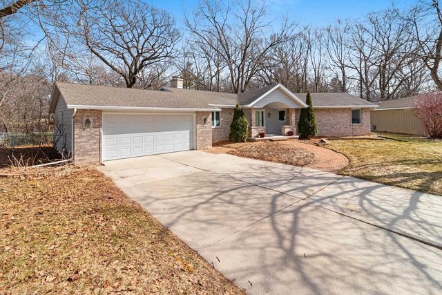 1543 RUSTIC RIDGE COURT, Green Bay, WI 54311