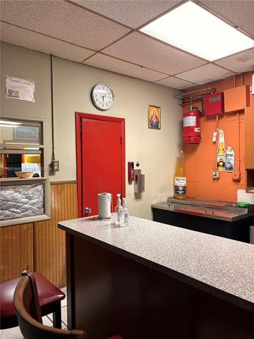 4201 W 16th ave, Hialeah, FL 33012