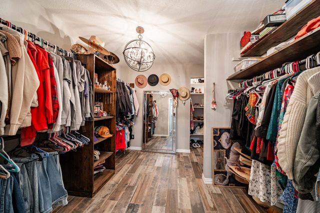 412 N Orange Street, Roby, TX 79543