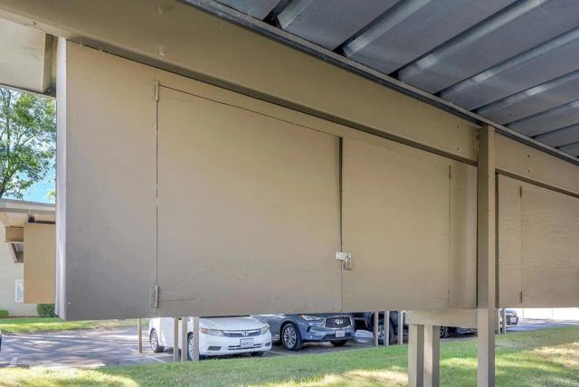 2536 White Oak Place 1, Escondido, CA 92027