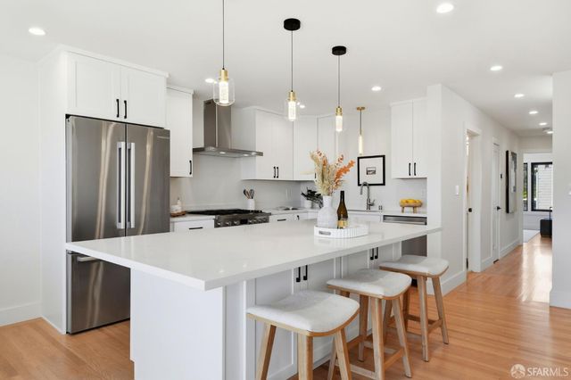 83 Los Palmos Drive, San Francisco, CA 94127
