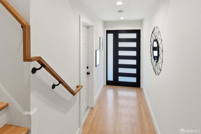 83 Los Palmos Drive, San Francisco, CA 94127