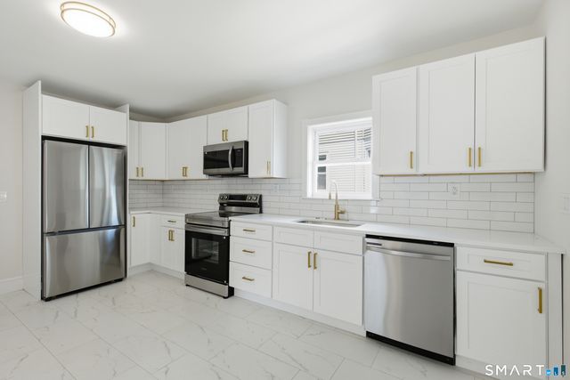 208 Hart Street, New Britain, CT 06052