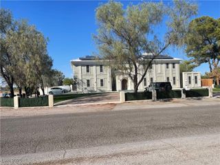 6480 West Oquendo Road, Las Vegas, NV 89118