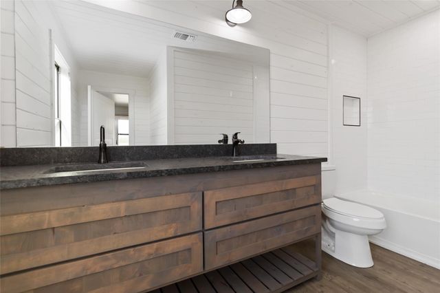 1525 Scull RD, San Marcos, TX 78666