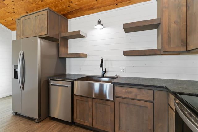 1525 Scull RD, San Marcos, TX 78666