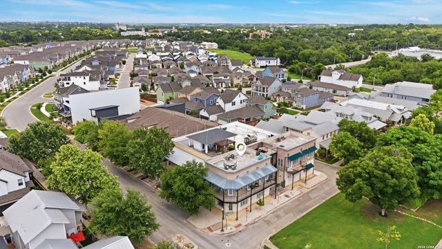 979 N Academy Ave Apt 2, New Braunfels, TX 78130