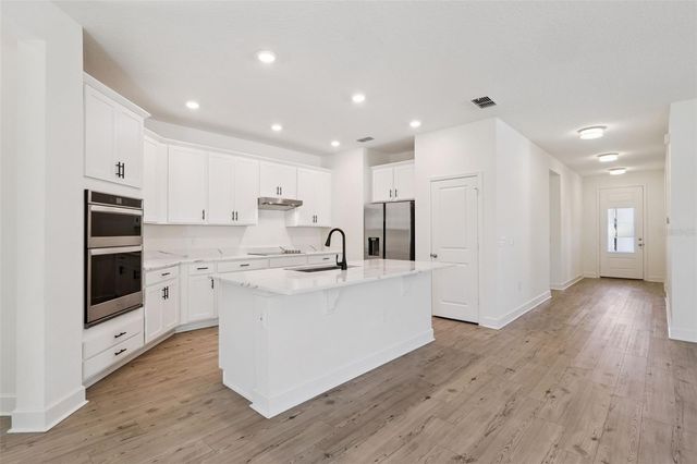 16392 WINDING PRESERVE CIRCLE, Clermont, FL 34714