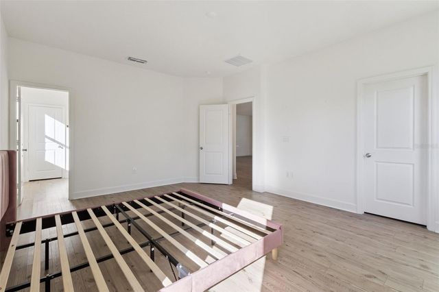 16392 WINDING PRESERVE CIRCLE, Clermont, FL 34714