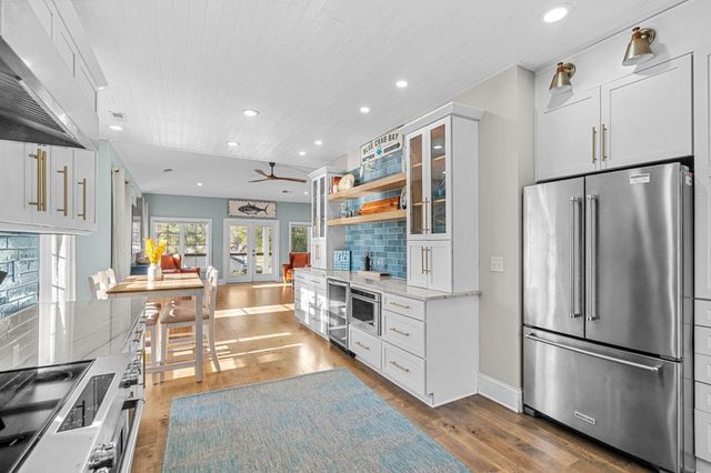 628 1st Ave. N, Surfside Beach, SC 29575