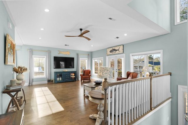 628 1st Ave. N, Surfside Beach, SC 29575