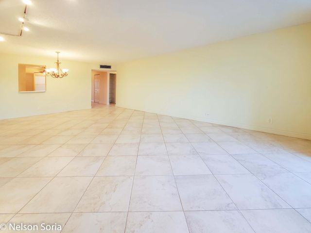 6650 S Oriole Boulevard 4010, Delray Beach, FL 33446