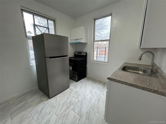 1819 Palisade Place 1, Bronx, NY 10453