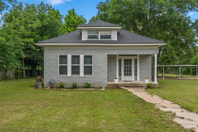 402 N Bordon Street, Lorena, TX 76655