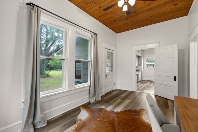 402 N Bordon Street, Lorena, TX 76655