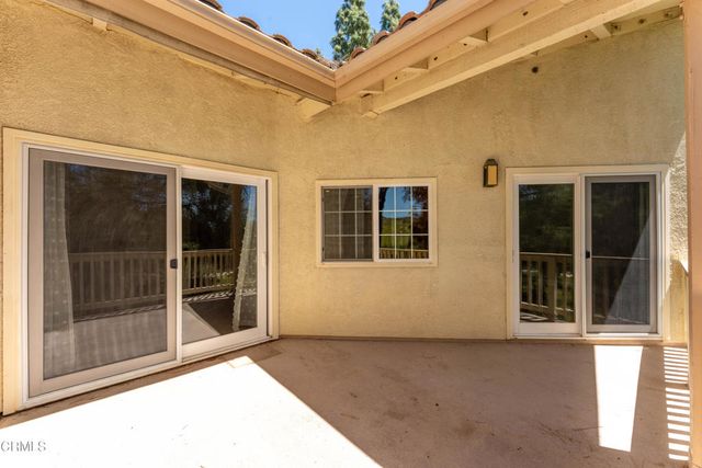 5728 Oak Bend Lane 312, Oak Park, CA 91377
