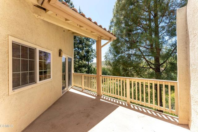 5728 Oak Bend Lane 312, Oak Park, CA 91377