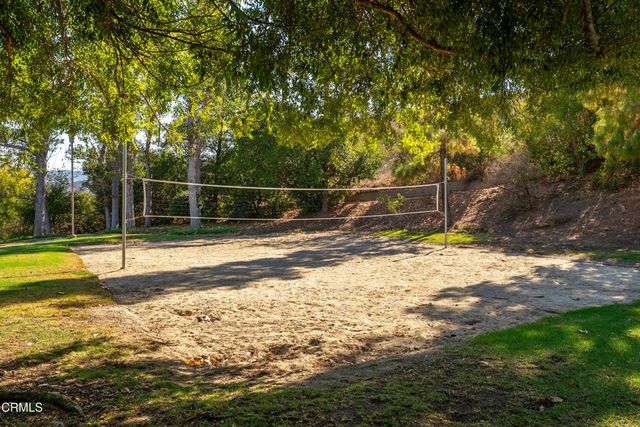 5728 Oak Bend Lane 312, Oak Park, CA 91377
