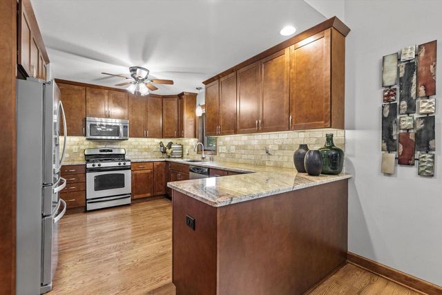 N104W16845 Thornapple ROW, Germantown, WI 53022
