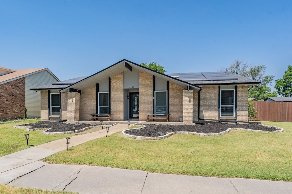 6217 Scenic Drive, Rowlett, TX 75088