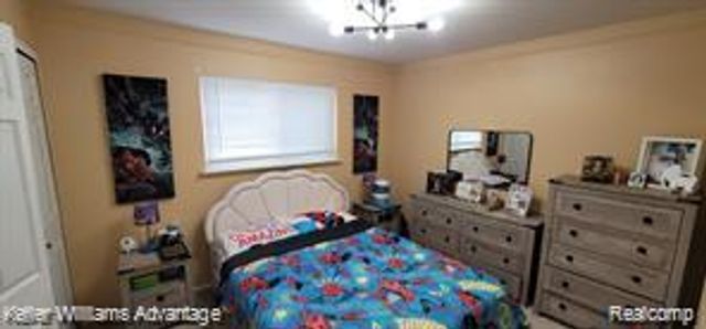 11170 GRENADA Drive, Sterling Heights, MI 48312