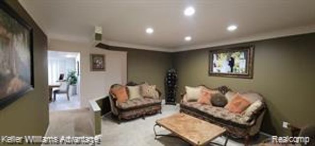 11170 GRENADA Drive, Sterling Heights, MI 48312