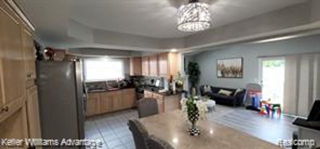 11170 GRENADA Drive, Sterling Heights, MI 48312