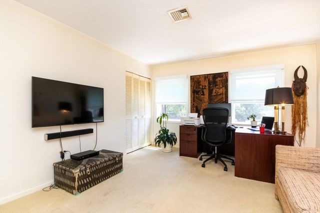 1307 Lagrange 1307, Boston, MA 02467
