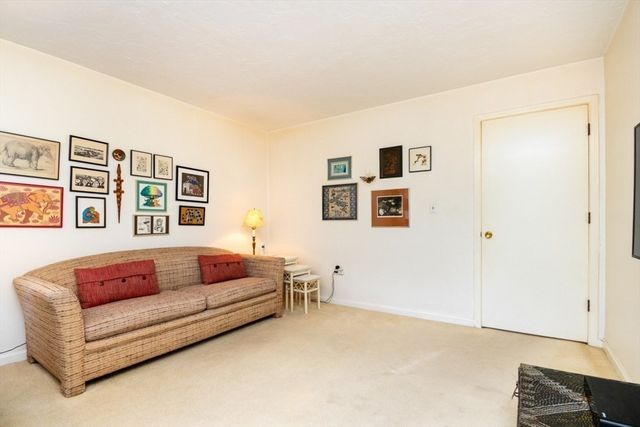 1307 Lagrange 1307, Boston, MA 02467