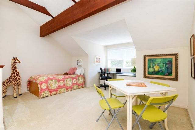1307 Lagrange 1307, Boston, MA 02467