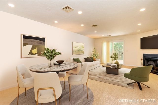 1307 Lagrange 1307, Boston, MA 02467