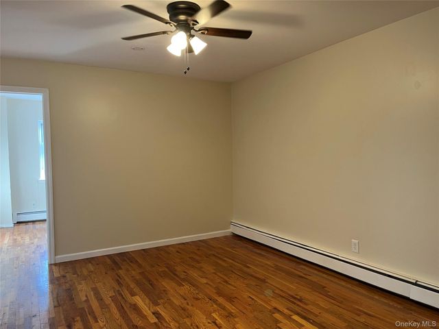 410 Jericho Turnpike 3A, New Hyde Park, NY 11040