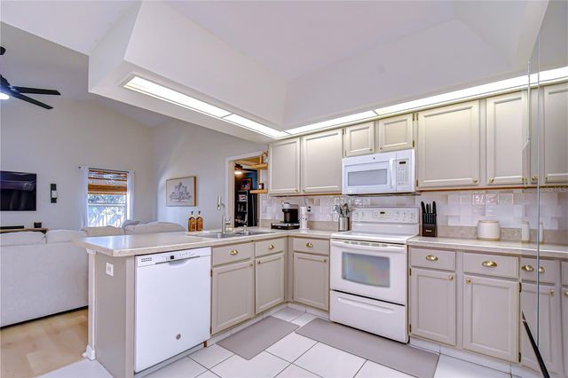 5708 ERHARDT DRIVE, Riverview, FL 33578