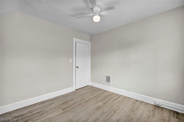 2218 W 100th Street, Cleveland, OH 44102