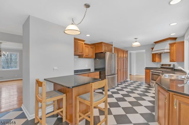 134 Spencer Rd, Bernards Twp., NJ 07920