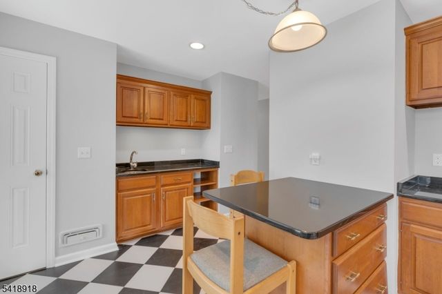 134 Spencer Rd, Bernards Twp., NJ 07920