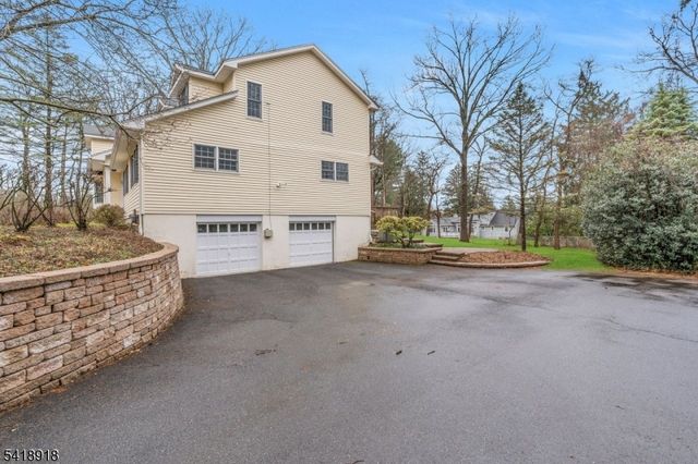 134 Spencer Rd, Bernards Twp., NJ 07920