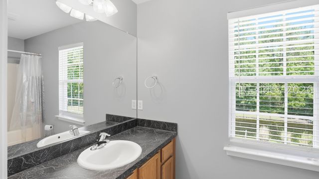 4 Bluehaw Ct, Bluffton, SC 29910