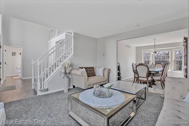 2590 Oakham Court, Canton, MI 48188