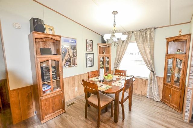 253 Windwood Drive, Livingston, TX 77351