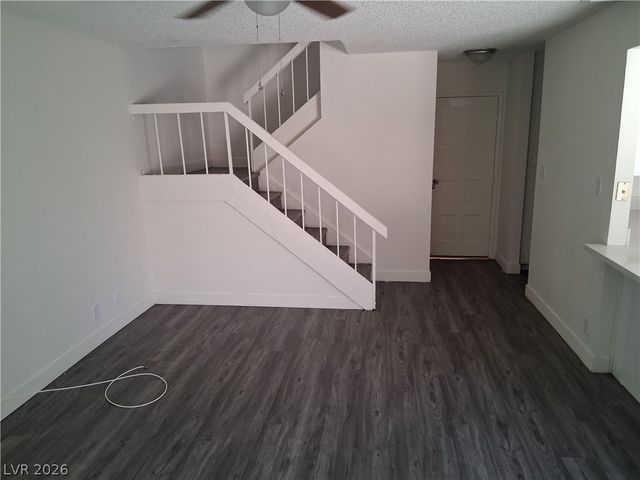 1722 East University Avenue 5, Las Vegas, NV 89119