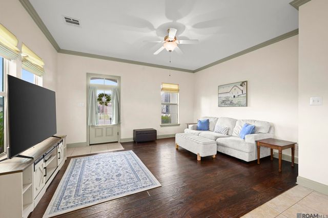 2715 Boudreaux Ave, Zachary, LA 70791