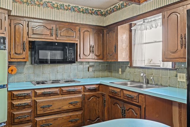 3998 County Road 2706, Caddo Mills, TX 75135
