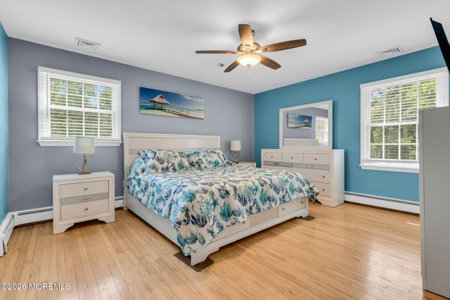 50 Serpentine Drive E, Bayville, NJ 08721