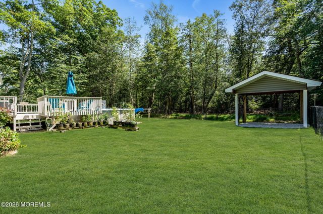 50 Serpentine Drive E, Bayville, NJ 08721