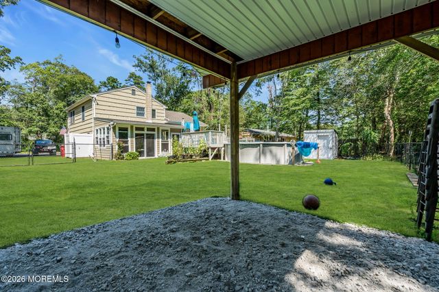 50 Serpentine Drive E, Bayville, NJ 08721