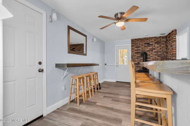 50 Serpentine Drive E, Bayville, NJ 08721